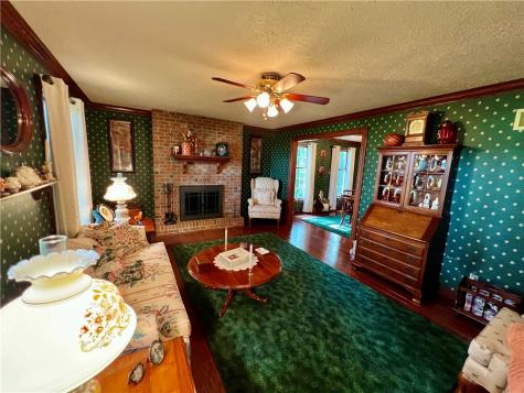 297 Lake Road Washington Township PA 16156