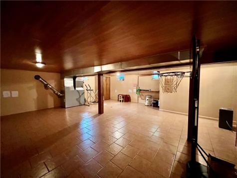297 Lake Road Washington Township PA 16156