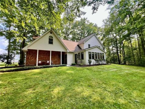 297 Lake Road Washington Township PA 16156
