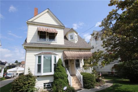 52 Linshaw Avenue Ingram PA 15205