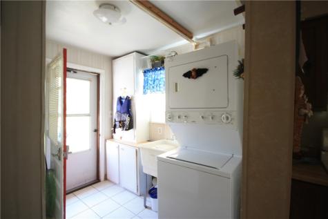 11999 Crafton Avenue Conneaut Lake PA 16316