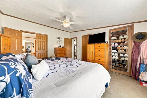 429 Evans Donegal PA 15628