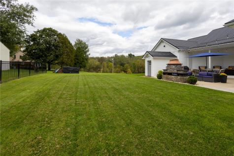 1811 Locust Lane Mcdonald PA 15057