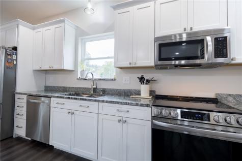 1811 Locust Lane Mcdonald PA 15057