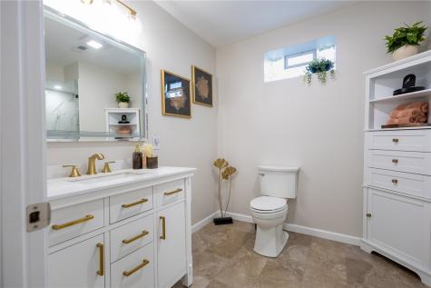 1811 Locust Lane Mcdonald PA 15057
