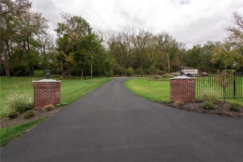 1811 Locust Lane Mcdonald PA 15057