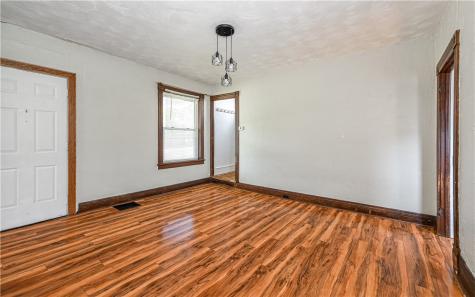 114 Beaver Street New Brighton PA 15066