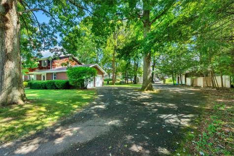 1315 Sycamore Street Connellsville PA 15425