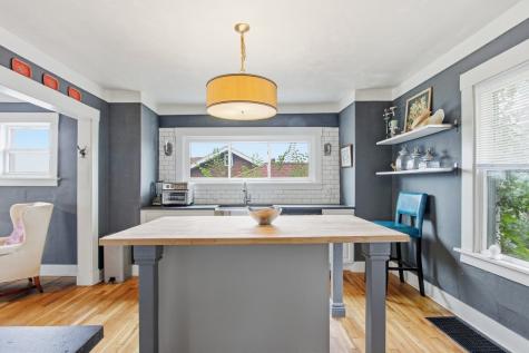 1406 Hampshire Avenue Beechview PA 15216