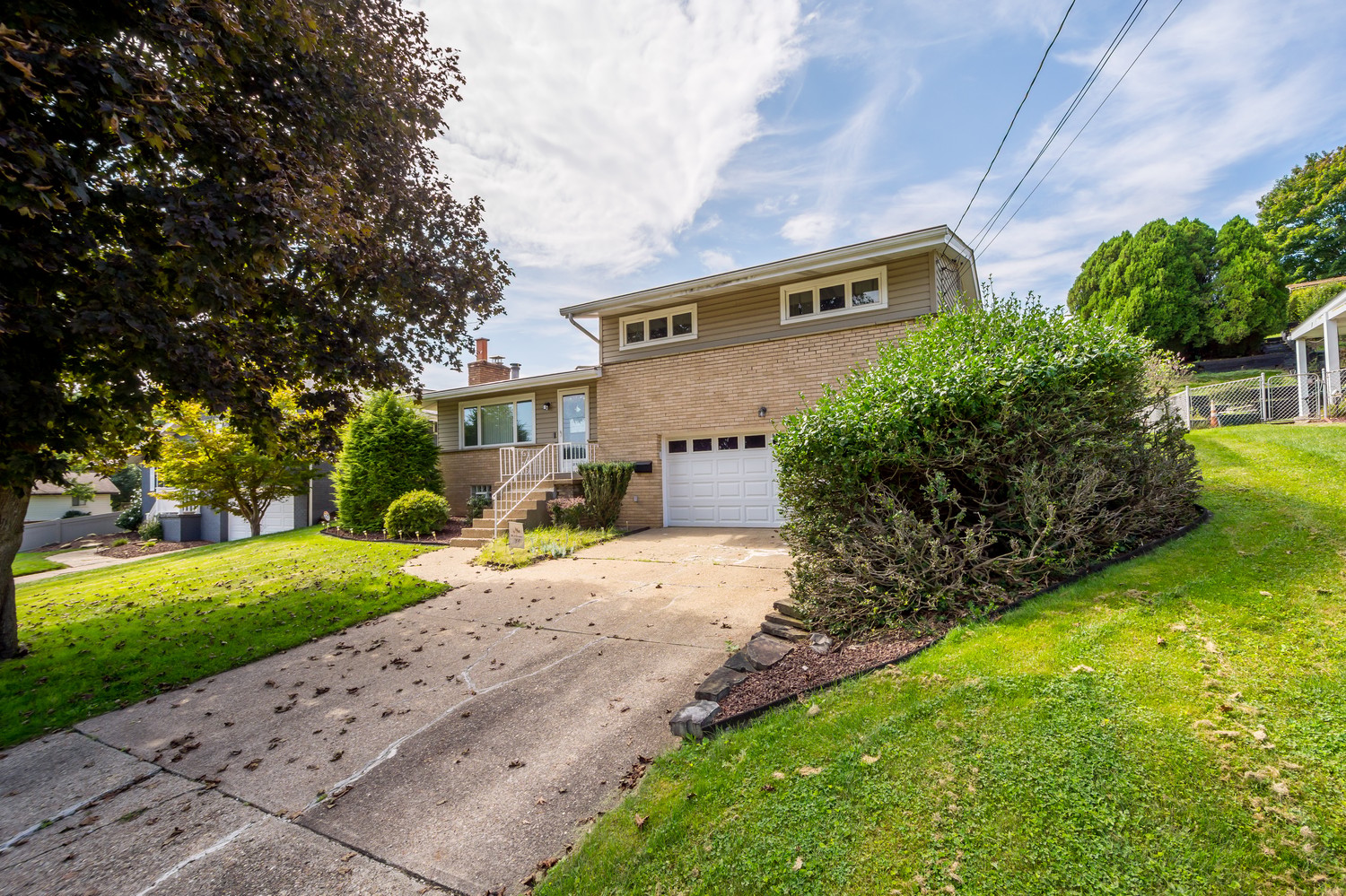 358 Yarrow Lane Pleasant Hills PA 15236