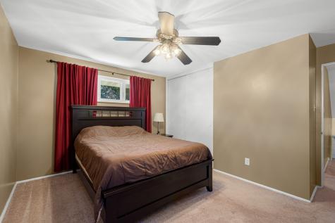 358 Yarrow Lane Pleasant Hills PA 15236