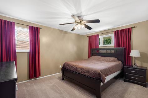 358 Yarrow Lane Pleasant Hills PA 15236