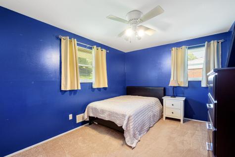 358 Yarrow Lane Pleasant Hills PA 15236