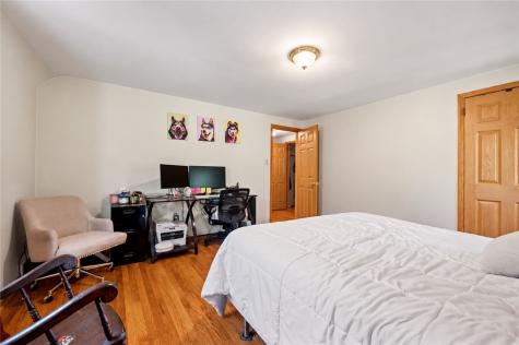 322 E Bruceton Road Pleasant Hills PA 15236