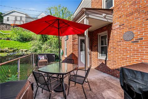 322 E Bruceton Road Pleasant Hills PA 15236