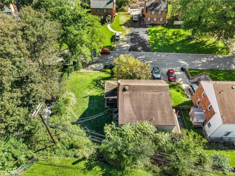 322 E Bruceton Road Pleasant Hills PA 15236