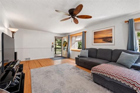 322 E Bruceton Road Pleasant Hills PA 15236