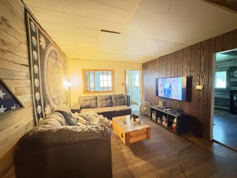 101 Fishpot Road Centerville PA 15333
