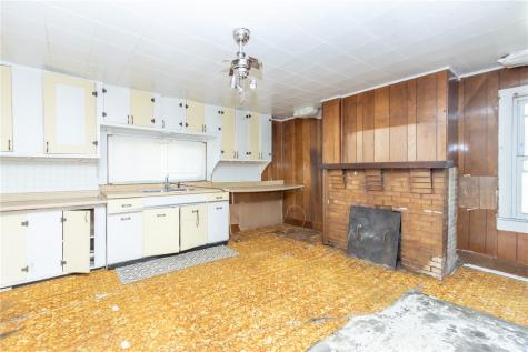 583 Reesedale Road East Franklin Township PA 16210