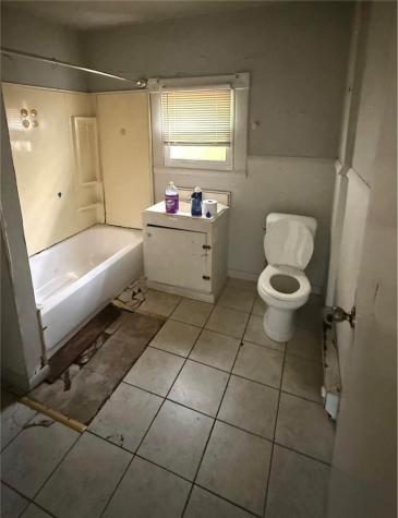 266 Orchard Street Sharon PA 16146