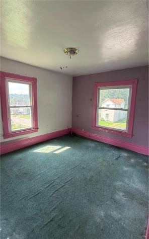 266 Orchard Street Sharon PA 16146