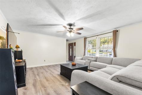 1990 Tara Drive North Huntingdon PA 15642