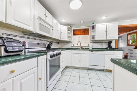 1990 Tara Drive North Huntingdon PA 15642