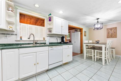 1990 Tara Drive North Huntingdon PA 15642