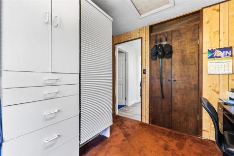 1990 Tara Drive North Huntingdon PA 15642