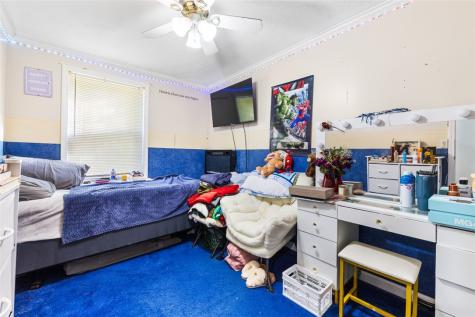 1990 Tara Drive North Huntingdon PA 15642