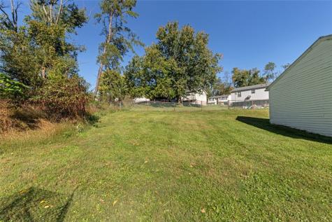 1990 Tara Drive North Huntingdon PA 15642