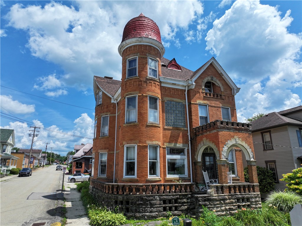404 Walnut Street Saltsburg Area PA 15681