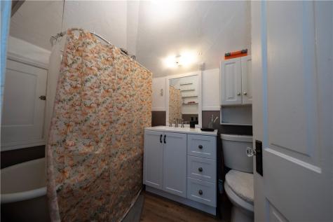 404 Walnut Street Saltsburg Area PA 15681