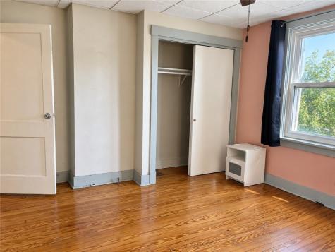 4140 Murray Avenue Greenfield PA 15217