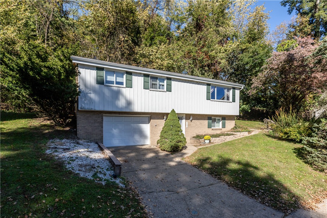 117 Chalet Drive Forest Hills Boro PA 15221