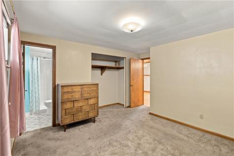 117 Chalet Drive Forest Hills Boro PA 15221