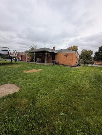 109 Eileen Drive Baldwin Boro PA 15227