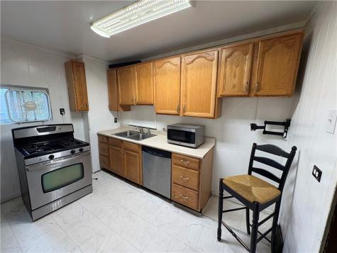 127 Bausman Street Mt Oliver PA 51210