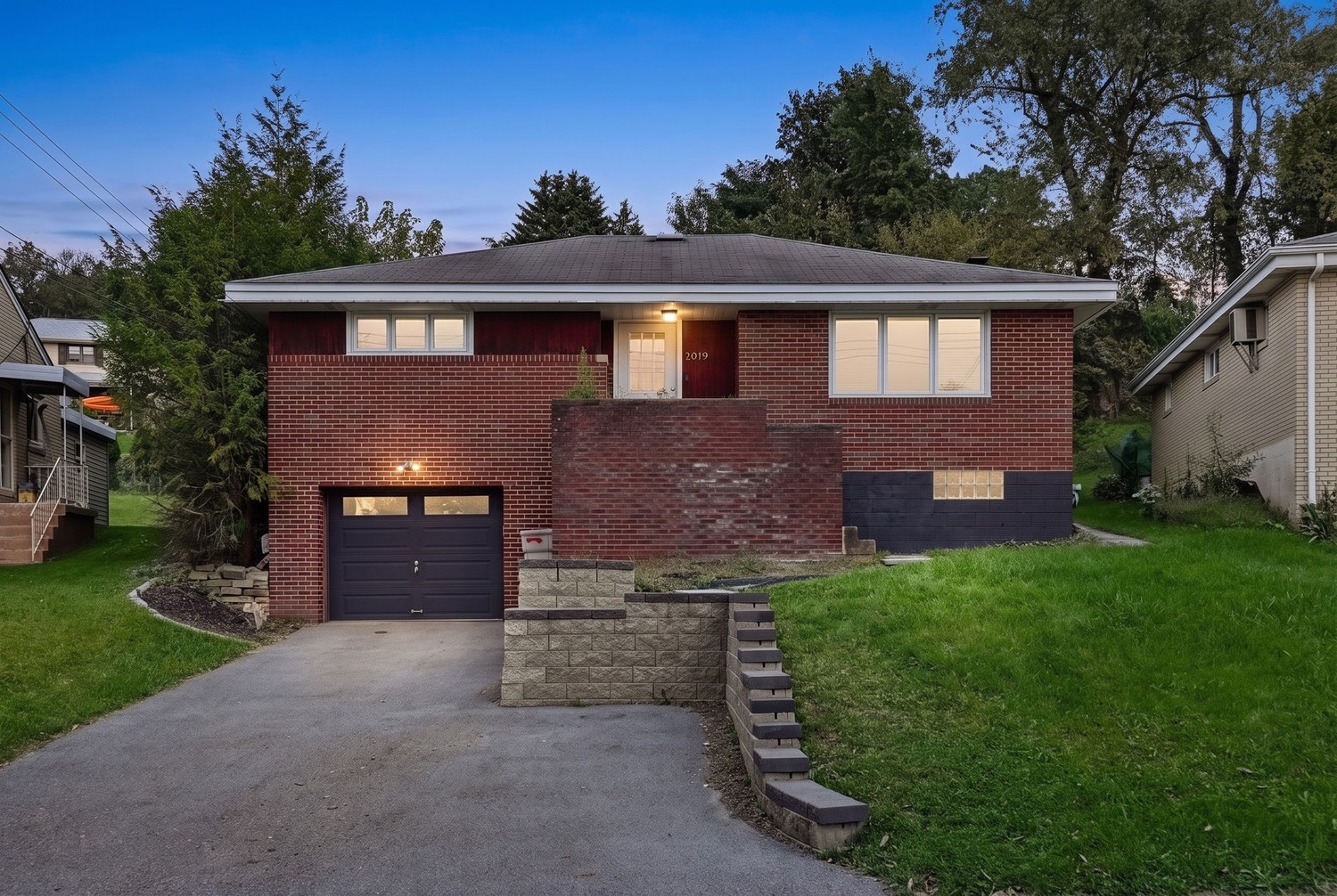2019 Arnold Acres Drive Banksville/westwood PA 15205