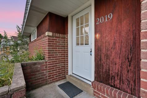 2019 Arnold Acres Drive Banksville/westwood PA 15205