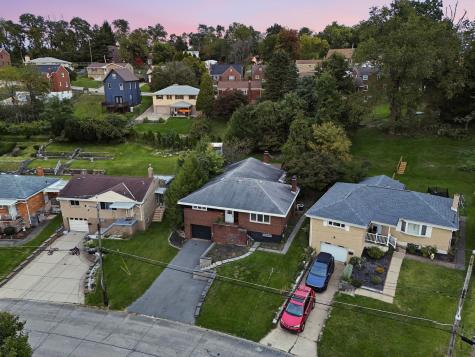 2019 Arnold Acres Drive Banksville/westwood PA 15205