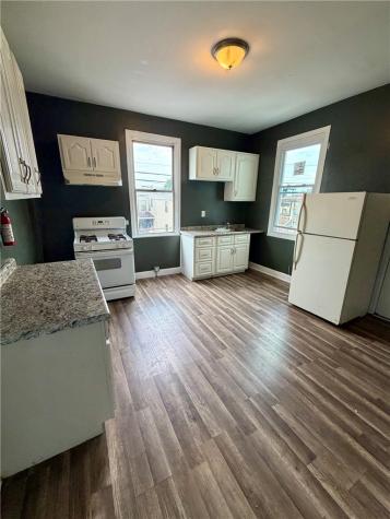 111 Churchill Street Mckees Rocks PA 15136