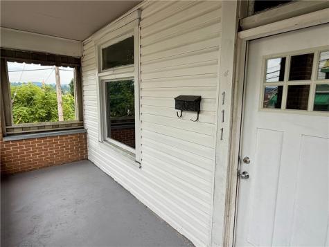 111 Churchill Street Mckees Rocks PA 15136