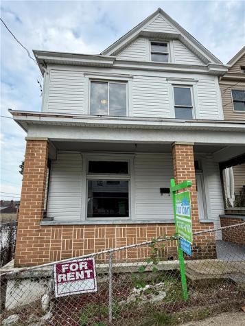 111 Churchill Street Mckees Rocks PA 15136
