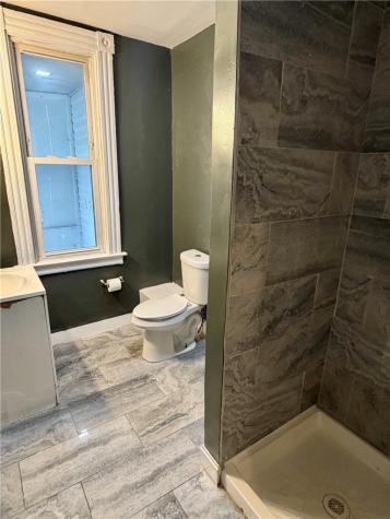 111 Churchill Street Mckees Rocks PA 15136