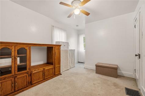 947 Center Avenue West View PA 15229