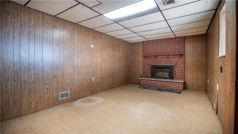 353 Madison Avenue Leechburg Boro PA 15656