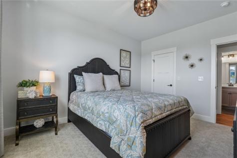 2004 Lakeside Drive Baden PA 15005