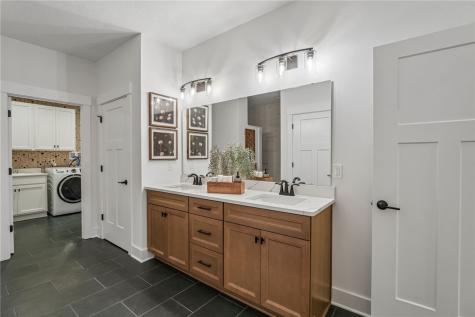 2004 Lakeside Drive Baden PA 15005