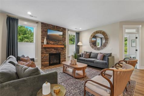 2004 Lakeside Drive Baden PA 15005